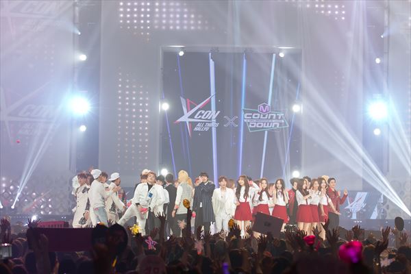 KCON 2015 Japan×M COUNTDOWN_全景(4)_R.jpg